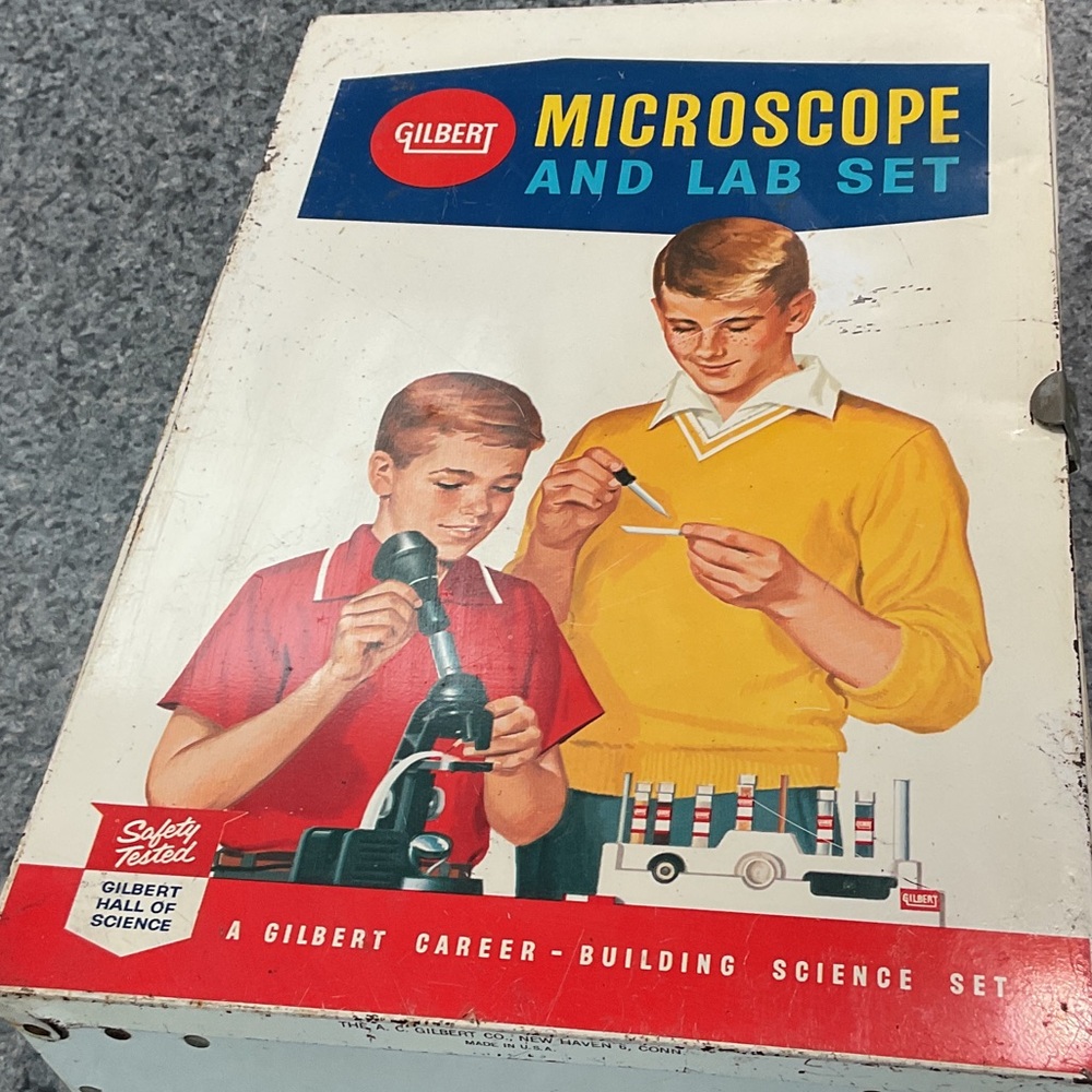 Gilbert Microscope metal box. 1950/60